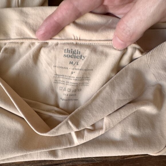 Thigh Society - The Cooling Shorts - 5" Beige M/L - Picture 6 of 6
